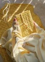 شرشف صلاة لف اصفر باستال فاتح مزين بأويا يدوي من ل...