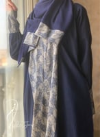 عباية كتان سحاب طرحة منفصلة ازرق