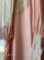 شرشف صلاة باتيك سستة وردي طرحة منفصلة