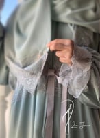 شرشف صلاة سستة دانتيل اخضر مع رمادي