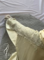 شرشف صلاة سستة دانتيل سكري حزام