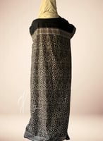 شرشف صلاة سستة طرحة اسودو بيج منقوش بني منفصلة.