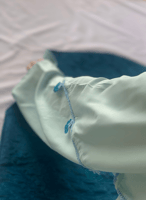 شرشف صلاة لف ازرق مزين بالكروشبه الفاخر