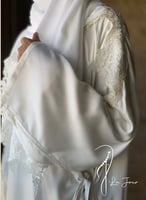 شرشف صلاة جبير فاخر اوف وايت طرحة منفصلة