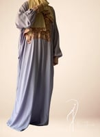 شرشف صلاة باتيك سستة موف انيق و الطرحة مثبتة .