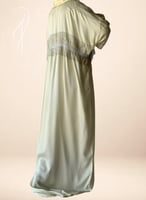 شرشف صلاة سستة دانتيل سكري حزام