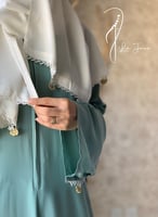 شرشف صلاة سحاب اخضر كروشيه يدوي و الطرحة منفصلة .