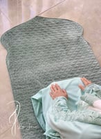 شرشف صلاة لف جبير تفني و الطرحة مثبتة