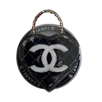 Chanel heart bag Grip