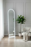 مرآة أرضية مودرن بإضاءة LED مقاس اكبر