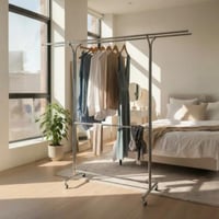 علاق ملابس استيل لون فضي - بتصميم فاخر وأنيق *ID