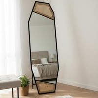 مرآة أرضية كاملة بإطار خشبي أسود مع تفاصيل راتان ق...