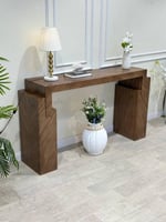 كونسول مدخل بقشرة الجوز – فخامة فاخرة!