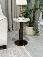 طقم طاولات ضيافة بديل الرخام مع قواعد خشب بني غامق...