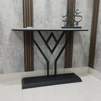 مدخل حديد أسود سطح بديل رخام