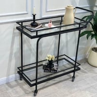 عربية تقديم دورين لون أسود زجاج شفاف