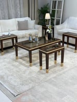 طقم طاولات ضيافة خشبي بسطح زجاجي شفاف – فخامة تليق...