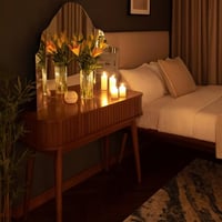 تسريحة خشب سنديان مع مراية الهبة - بتصميم أنيق وفا...