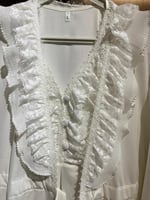 روب رضاعة و استقبال للأمهات - قطعتين اوف وايت