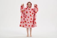 بطانية هودي "فراولة" للأطفال Strawberry Hooded Bla...
