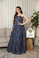 فستان سهرة أزرق غامق بدون أكمام بتصميم منفوش فاخر...