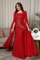 فستان سهرة أحمر ضيق بتطريز يدوي فاخر وكاب انسيابي...