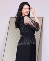 فستان سهرة كريستال فخم بلون موف وأسود