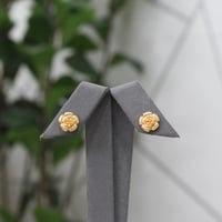 حلق بديل الذهب زهرة