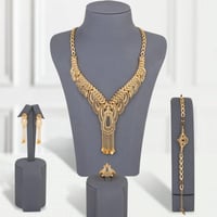 طقم زهرة الاقحوان ملكي بديل الذهب