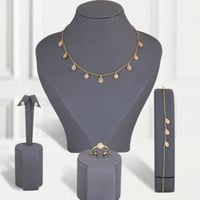 طقم شوكر بيضاوي ذهبي