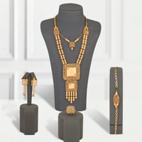 طقم بديل الذهب الزهر الملكي