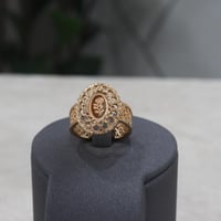 طقم المثلث السبيكة الملكي بديل الذهب