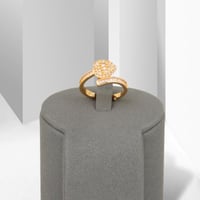 خاتم بديل الذهب الدمعة المرصعة