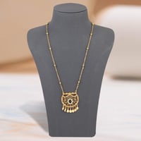 عقد بديل الذهب فخم