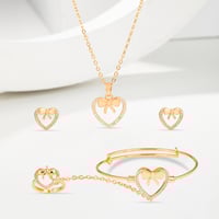 طقم اطفال قلب الفيونكة