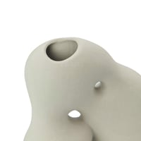 فازة سيراميك صغيرة - B