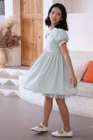 فستان بناتي