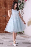 فستان بناتي