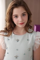 فستان بناتي