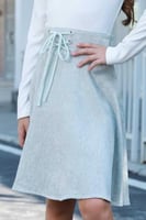 تنورة بناتي