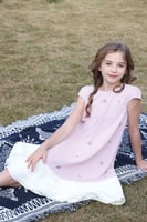 فستان بناتي