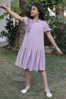 فستان بناتي