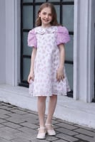 فستان بناتي برسمة الفراشات وأكمام مزينة بالتل