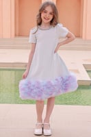 فستان بناتي مزين بحواف من التل الملون وكريستال على...