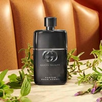 عطر قوتشي جيلتي بور هوم برفيوم 90 ملي