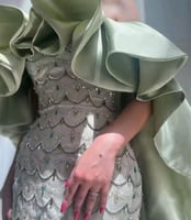 فستان زمرد الحوريات