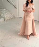 فستان وردة الكرستيال