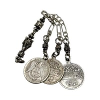 كركوشة أنتيمون مطلية فضة بصياغة قديمة – تعليقة سبح...