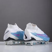 جزمة كرة قدم Nike