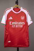 قميص ارسنال الاساسي 2025/2026